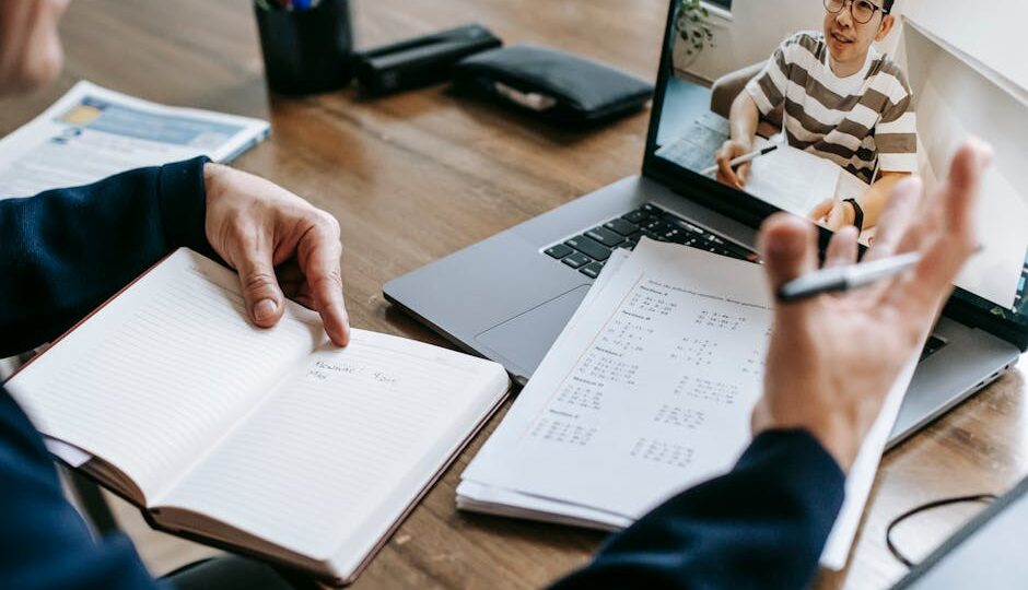 Why Online Learning Platforms Will Dominate 2027